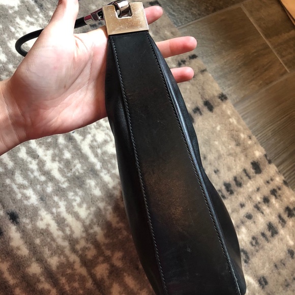 Gucci Purse - Picture 4 of 9